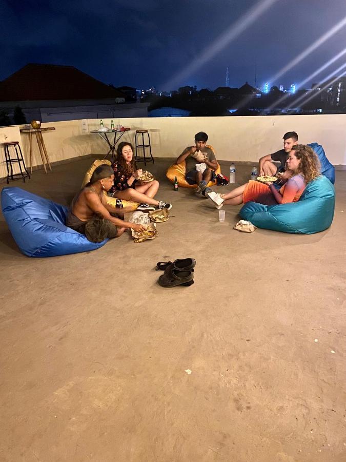 Amigos Guesthouse & Hostel ชังกู ภายนอก รูปภาพ